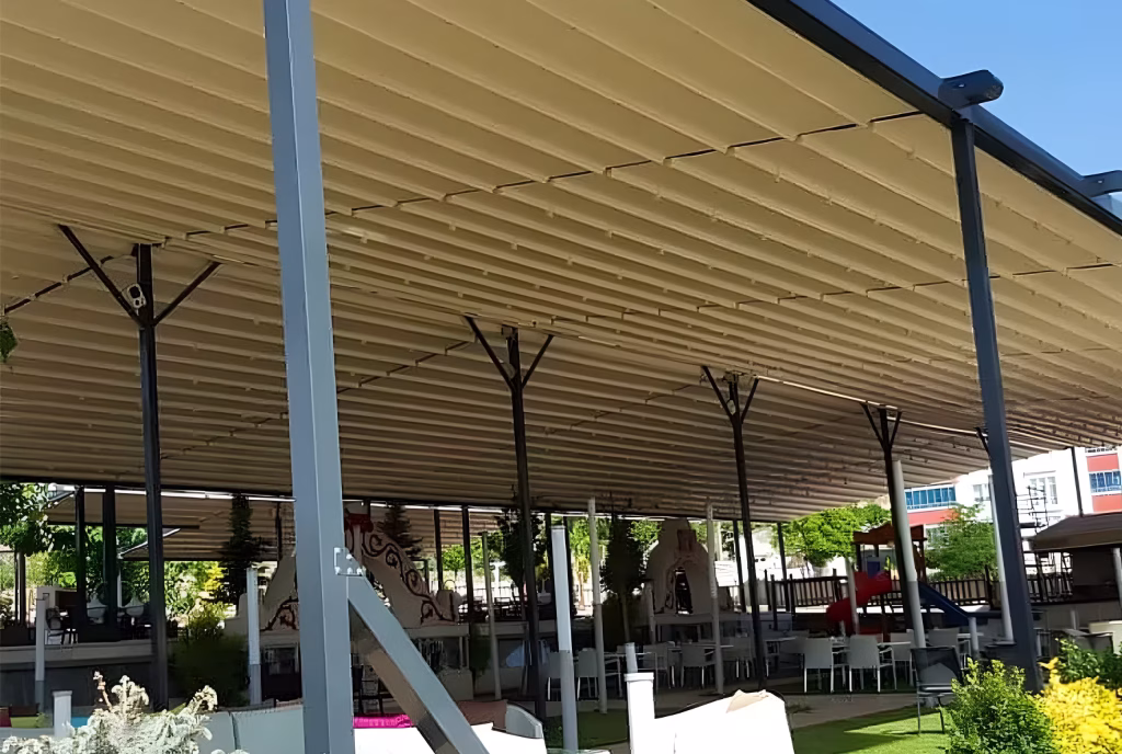 renk aluminyum pergola projesi açık alan